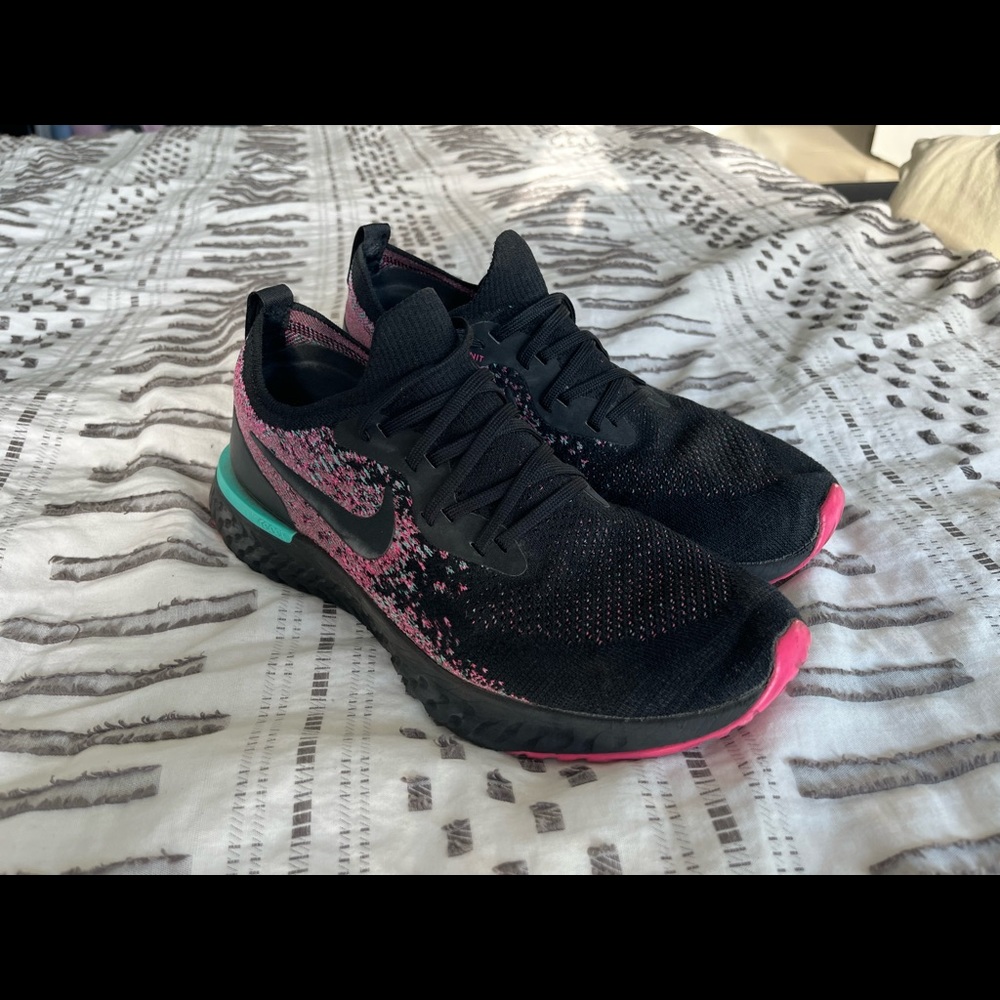 Nike Epic React Flyknit 2 Mens Running Shoes Size 10 BV1572-001